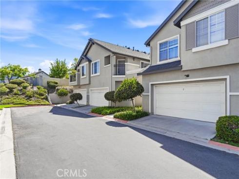 3521 E Berkshire F Court, Orange, CA