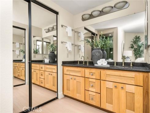 5715 E Stillwater 12 Avenue, Orange, CA