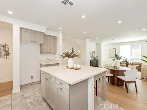 2870 N Glassell , Orange, CA