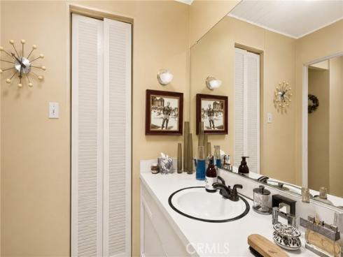 3812 E Casselle Avenue, Orange, CA