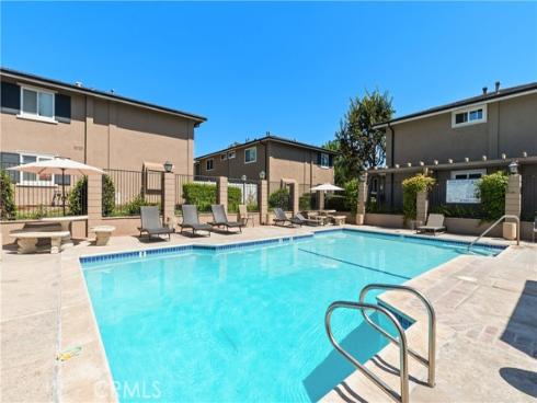 660 S Glassell 45 Street, Orange, CA