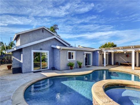 1126 Naples , Placentia, CA