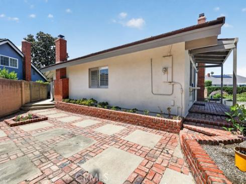 1630 Salmon River , Placentia, CA