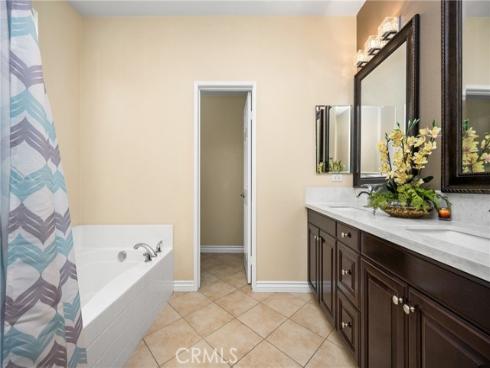 253 E Santa Fe Court, Placentia, CA