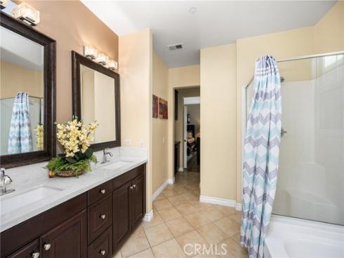 253 E Santa Fe Court, Placentia, CA