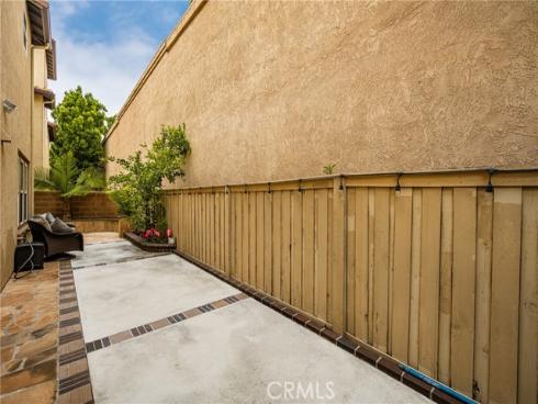 253 E Santa Fe Court, Placentia, CA