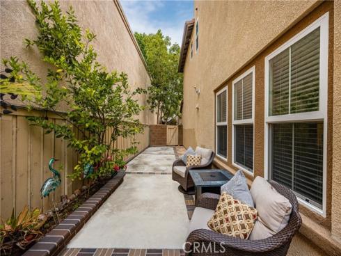 253 E Santa Fe Court, Placentia, CA