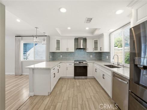 1618 Salmon River , Placentia, CA