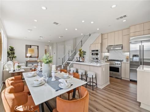 575 Patten Avenue , Placentia, CA