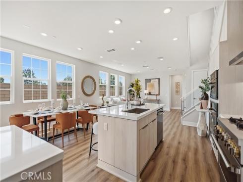 575 Patten Avenue , Placentia, CA