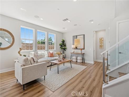 575 Patten Avenue , Placentia, CA