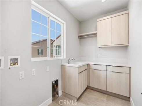 575 Patten Avenue , Placentia, CA