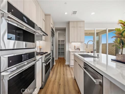 575 Patten Avenue , Placentia, CA