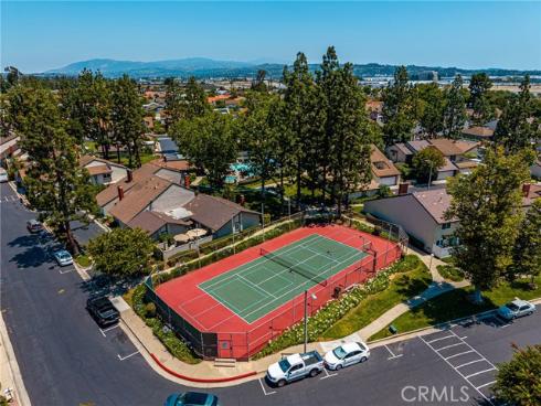 306  Los Padres   Lane, Placentia, CA