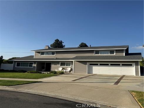 1398 Tartan Circle