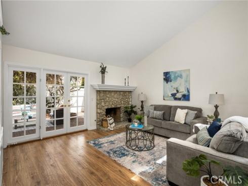 618  Mount Vernon  , Placentia, CA