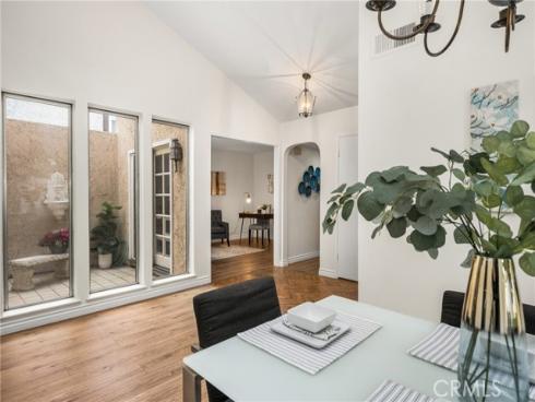 618  Mount Vernon  , Placentia, CA