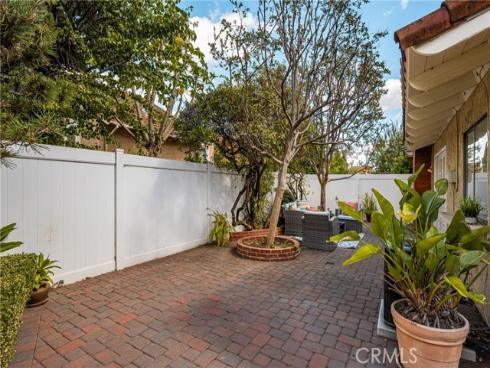 618  Mount Vernon  , Placentia, CA