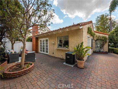618  Mount Vernon  , Placentia, CA
