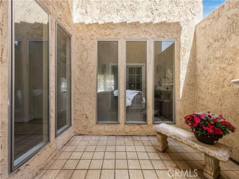 618  Mount Vernon  , Placentia, CA