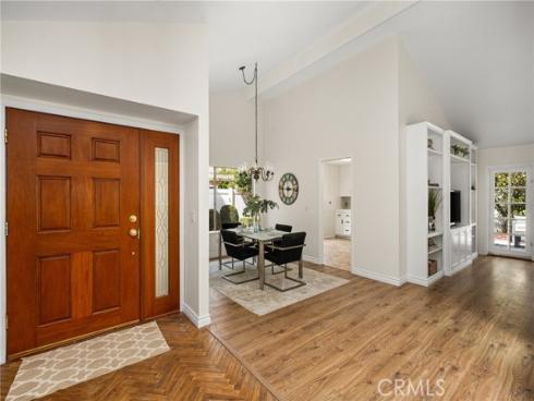 618  Mount Vernon  , Placentia, CA