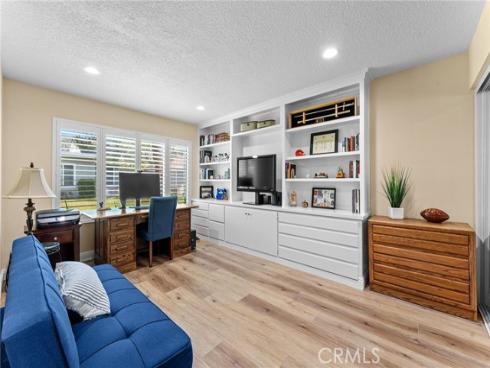 1001  Pacifica  , Placentia, CA