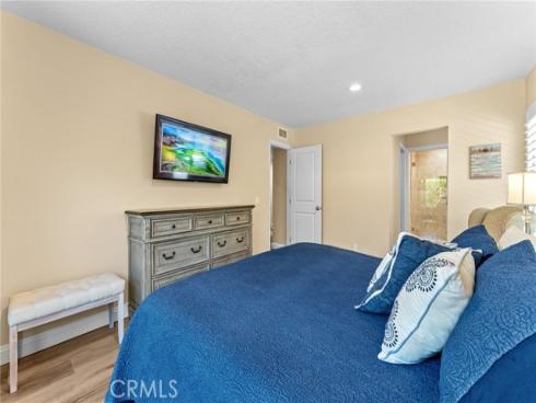1001  Pacifica  , Placentia, CA