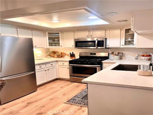 101 South Lakeview Avenue 101E , Placentia, CA