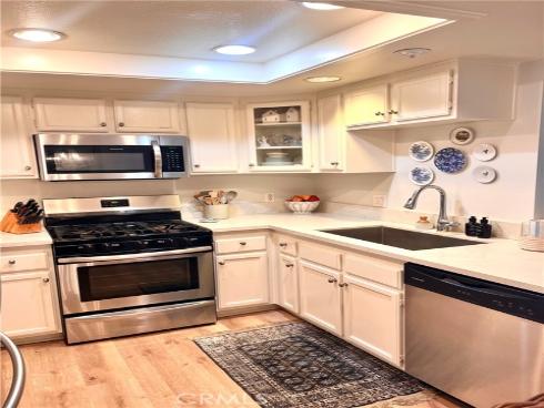 101 South Lakeview Avenue 101E , Placentia, CA
