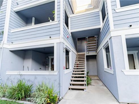 101  South Lakeview Avenue  101E , Placentia, CA