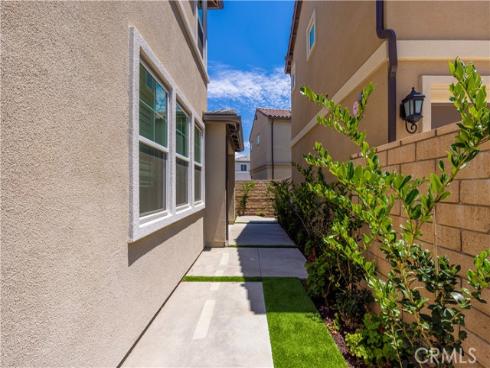 581 Patten , Placentia, CA