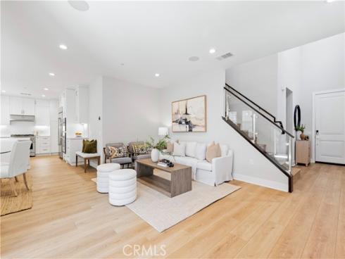 581 Patten , Placentia, CA