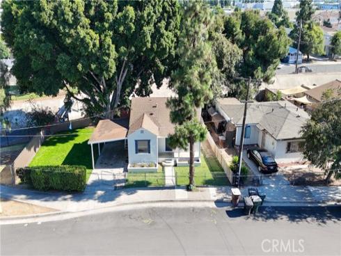 1664 Oak , Placentia, CA