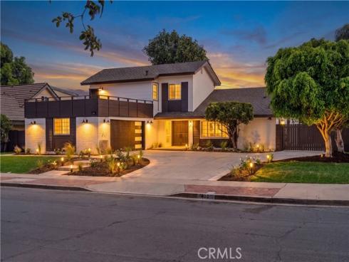 402 Hillcrest