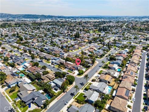 402 Hillcrest , Placentia, CA