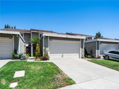 232  Aqueduct Dr  , Placentia, CA