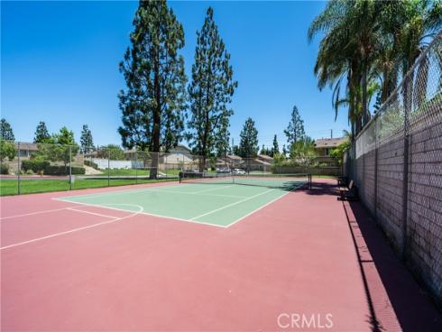 232  Aqueduct Dr  , Placentia, CA