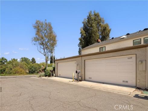 1609 Sherwood Village Circle, Placentia, CA