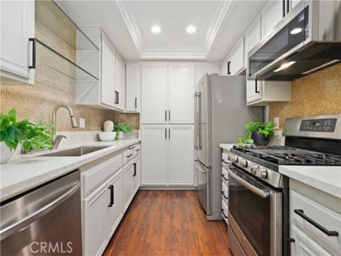 1609 Sherwood Village Circle, Placentia, CA