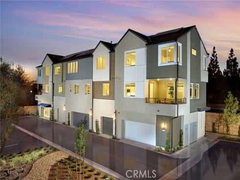 1425 E Via Acero , Placentia, CA