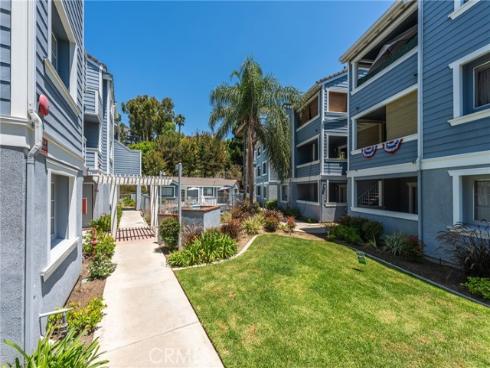111 S Lakeview , Placentia, CA