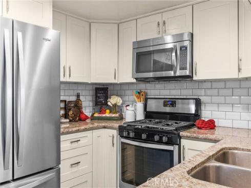 111 S Lakeview , Placentia, CA