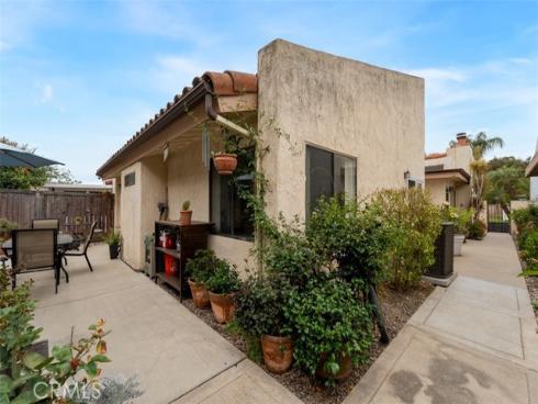 242 Pasteur , Placentia, CA