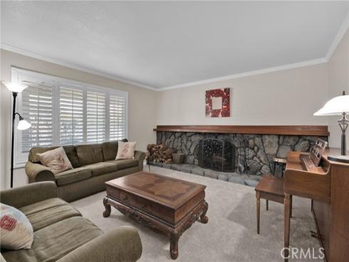 962 E Bastanchury , Placentia, CA