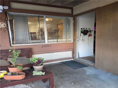 212 S Kraemer 2005 , Placentia, CA