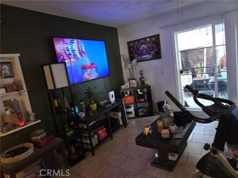 212 S Kraemer 2005 , Placentia, CA