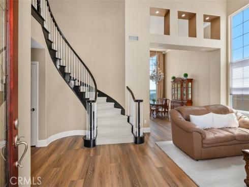 71 Golf Ridge Drive, Rancho Santa Margarita, CA