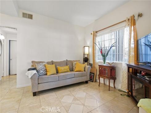 7 Via Cresta , Rancho Santa Margarita, CA