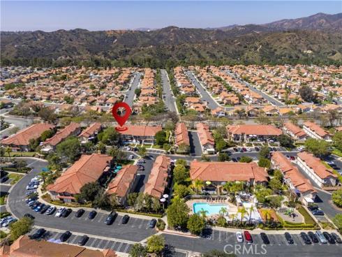 13  Milkwood  111 , Rancho Santa Margarita, CA