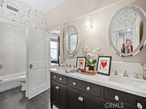 16 Golf Ridge Drive, Rancho Santa Margarita, CA